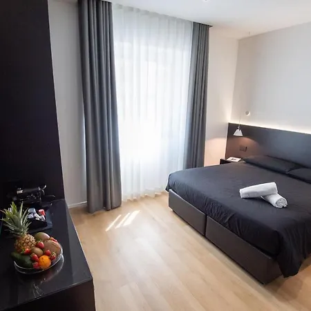 Contemporaneamente 147 - Modern & Comfort Affittacamere Bari