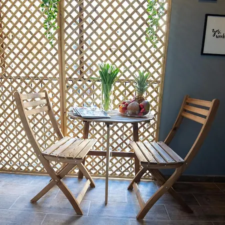 Contemporaneamente 147 - Modern & Comfort Гостьовий будинок