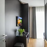 Contemporaneamente 147 - Modern & Comfort 4* 巴里