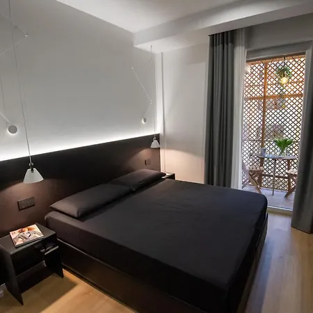 Contemporaneamente 147 - Modern & Comfort Guest house