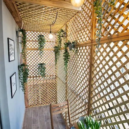 Contemporaneamente 147 - Modern & Comfort 4* Μπάρι