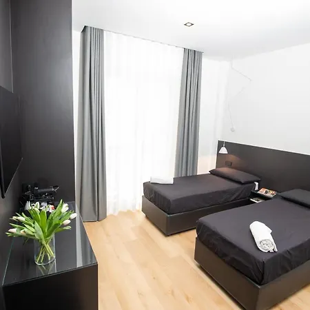 Contemporaneamente 147 - Modern & Comfort Μπάρι