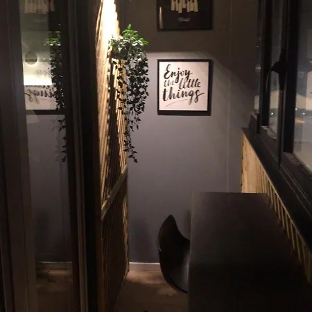 Contemporaneamente 147 - Modern & Comfort 4*