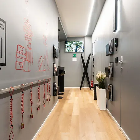 Contemporaneamente 147 - Modern & Comfort Πανσιόν 4*