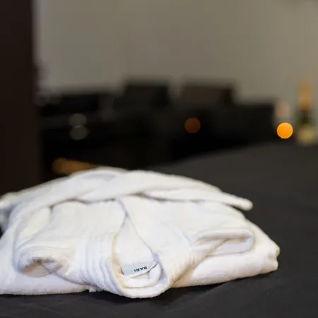Contemporaneamente 147 - Modern & Comfort Pensjonat 4*