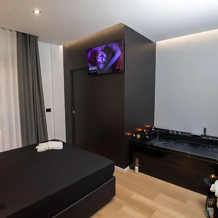 Pensjonat Contemporaneamente 147 - Modern & Comfort 4*