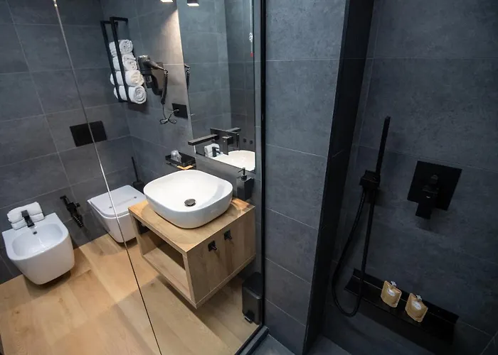 Contemporaneamente 147 - Modern & Comfort Bari