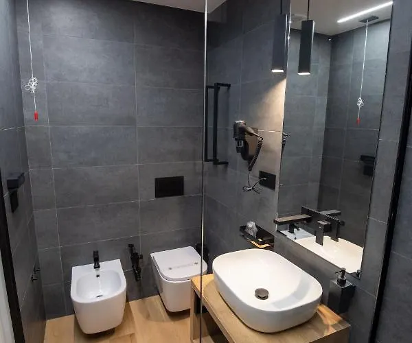 Contemporaneamente 147 - Modern & Comfort Guest house Bari