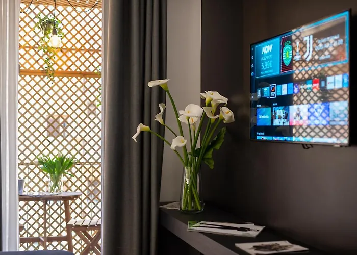 Contemporaneamente 147 - Modern & Comfort 4*