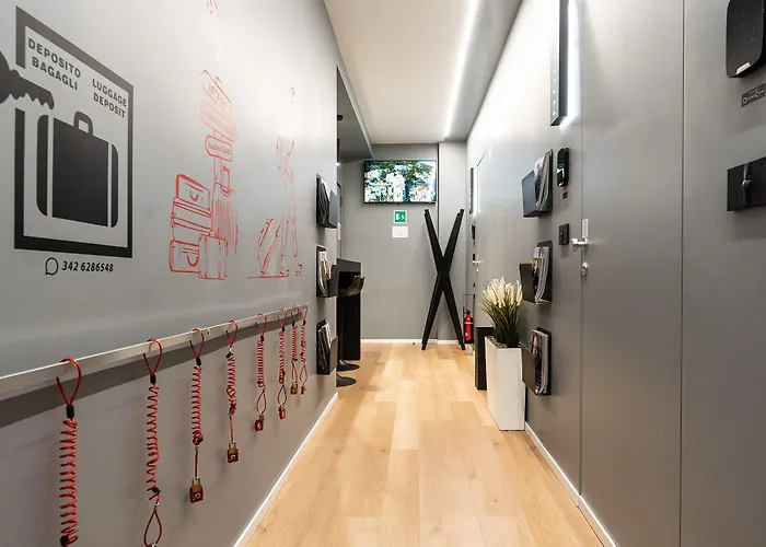 Contemporaneamente 147 - Modern & Comfort Guest house 4*