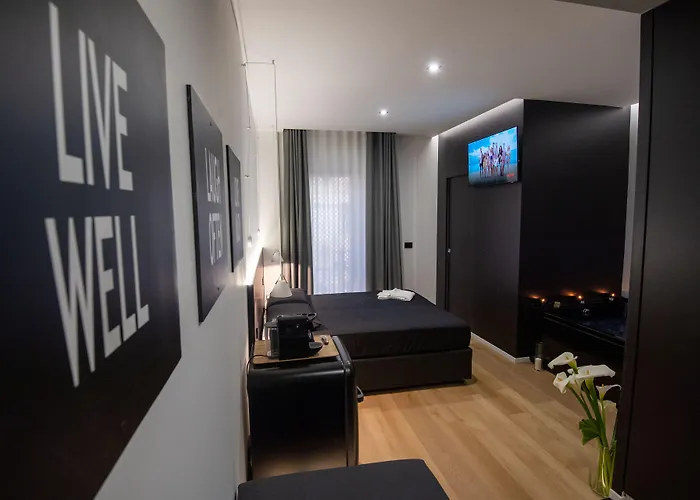 Contemporaneamente 147 - Modern & Comfort 4*