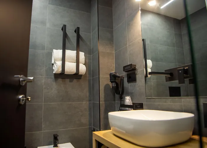 Contemporaneamente 147 - Modern & Comfort